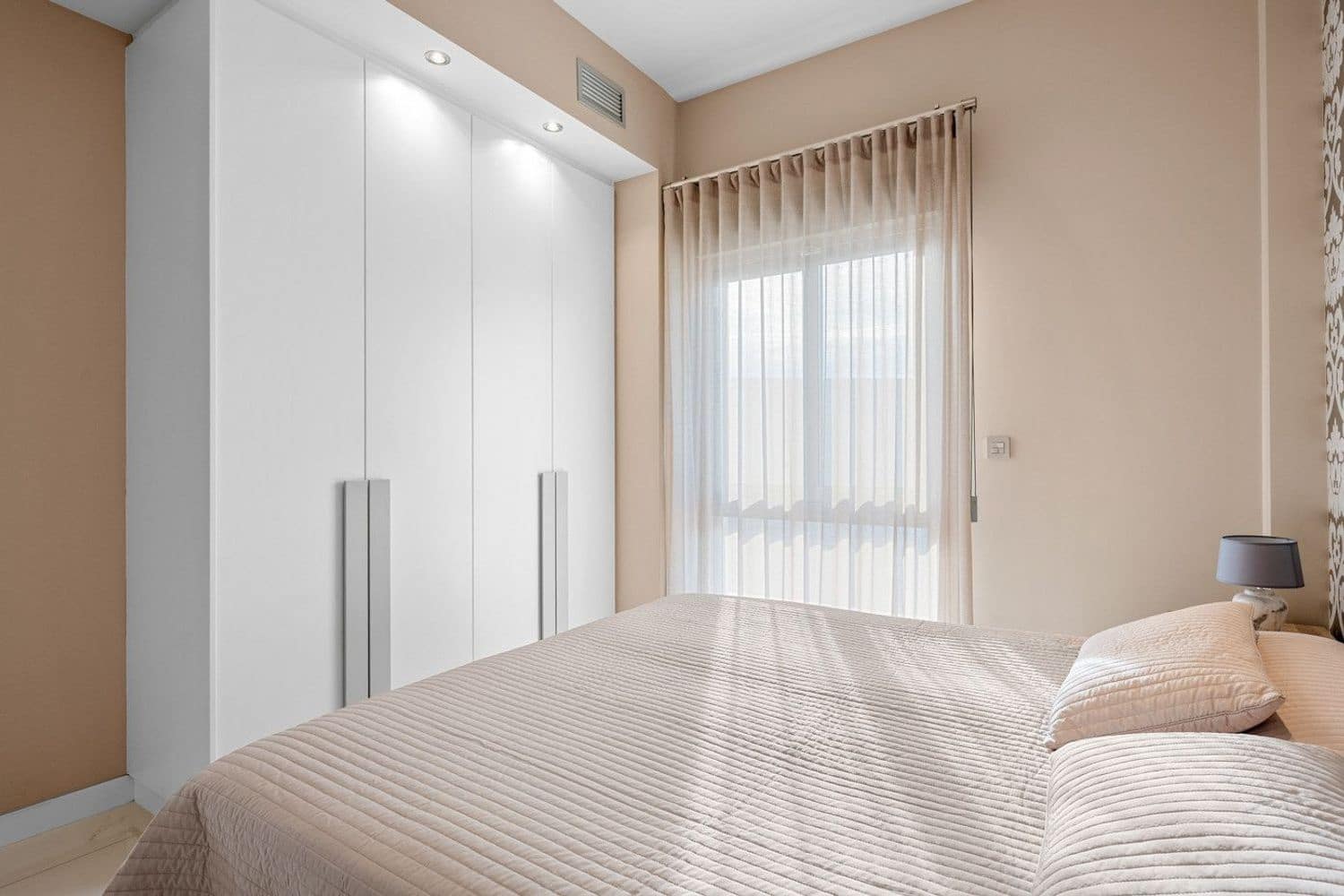 5 camera da letto Villa in vendita in Orihuela Costa con piscina garage - 469.000 € (Rif: 9520652)