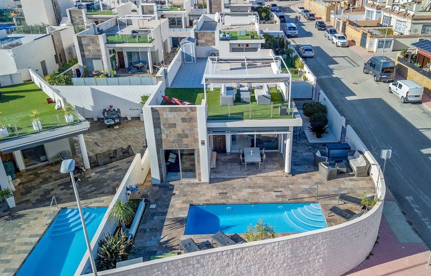 5 camera da letto Villa in vendita in Orihuela Costa con piscina garage - 469.000 € (Rif: 9520652)