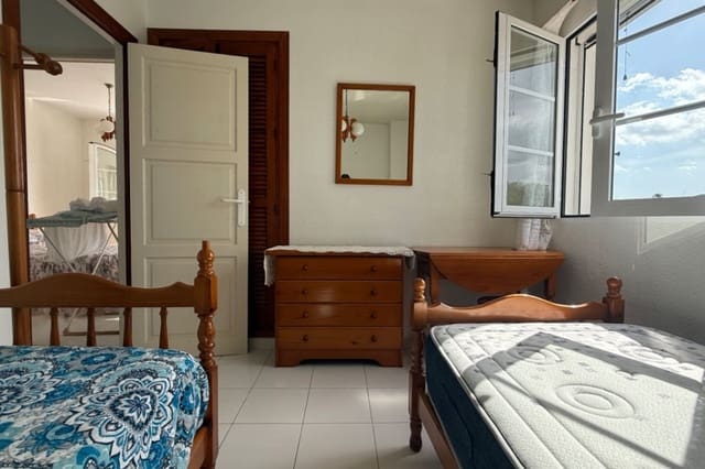 Casa de 2 habitaciones en San Miguel de Salinas en venta con piscina garaje - 199.900 € (Ref: 9525941)