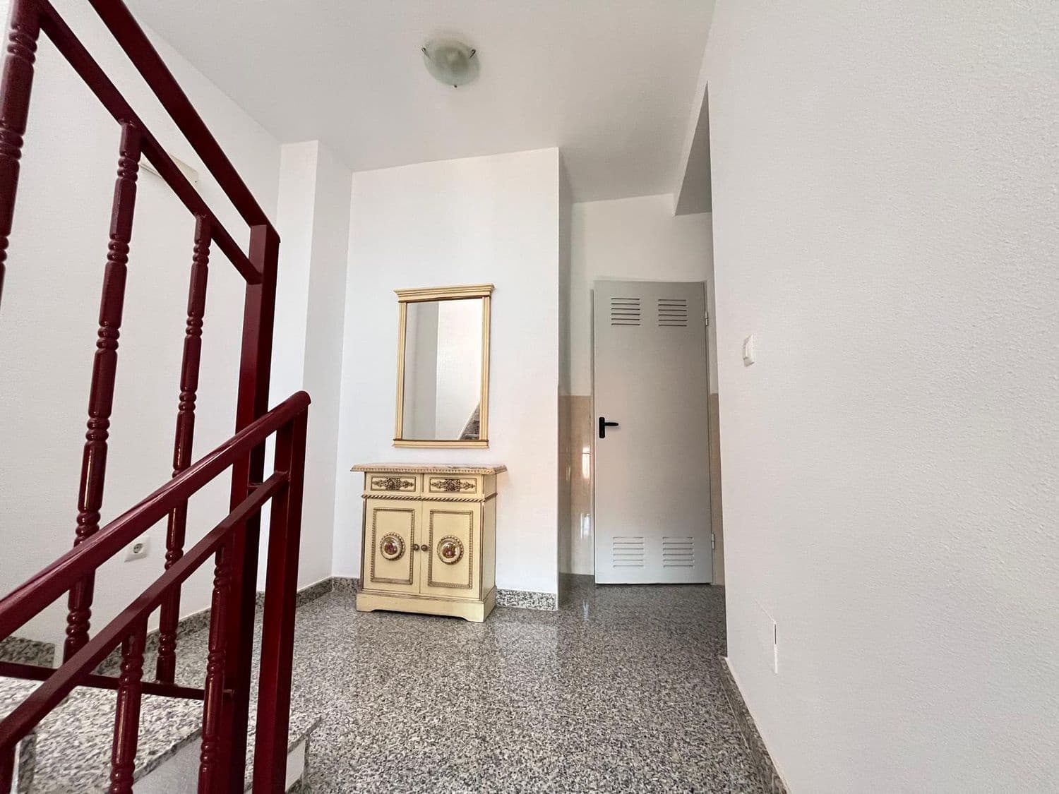 Yritys myytävänä paikassa San Pedro del Pinatar - 487 830 € (Ref: 9526037)