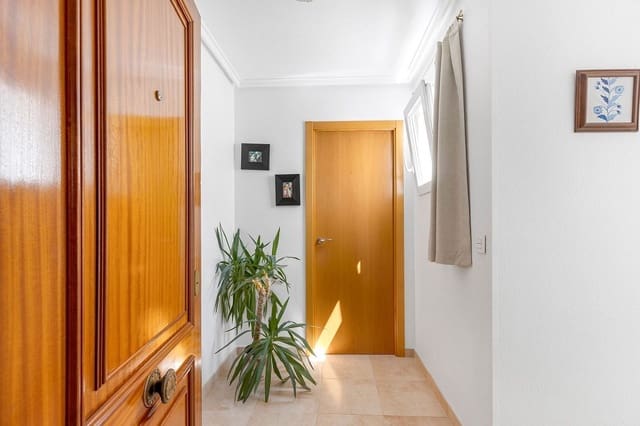 3 Zimmer Apartment zu verkaufen in Playa del Acequión, Torrevieja mit Garage - 194.900 € (Ref: 9529206)