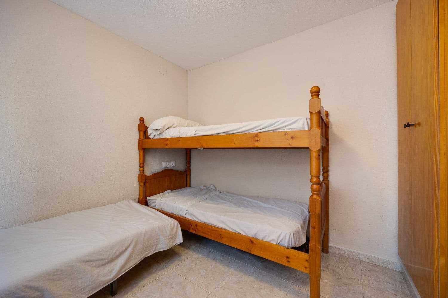 1 Zimmer Apartment zu verkaufen in Torrevieja mit Garage - 120.000 € (Ref: 9533458)