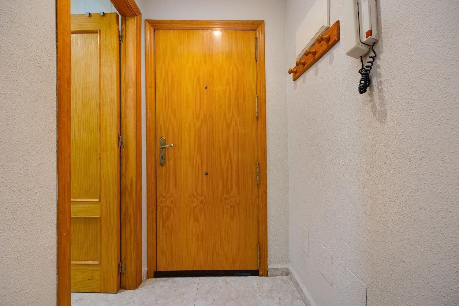 1 Zimmer Apartment zu verkaufen in Torrevieja mit Garage - 120.000 € (Ref: 9533458)