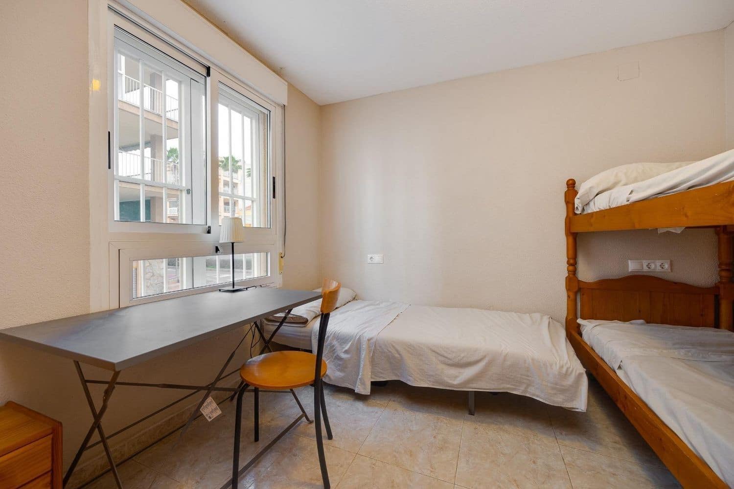 1 Zimmer Apartment zu verkaufen in Torrevieja mit Garage - 120.000 € (Ref: 9533458)