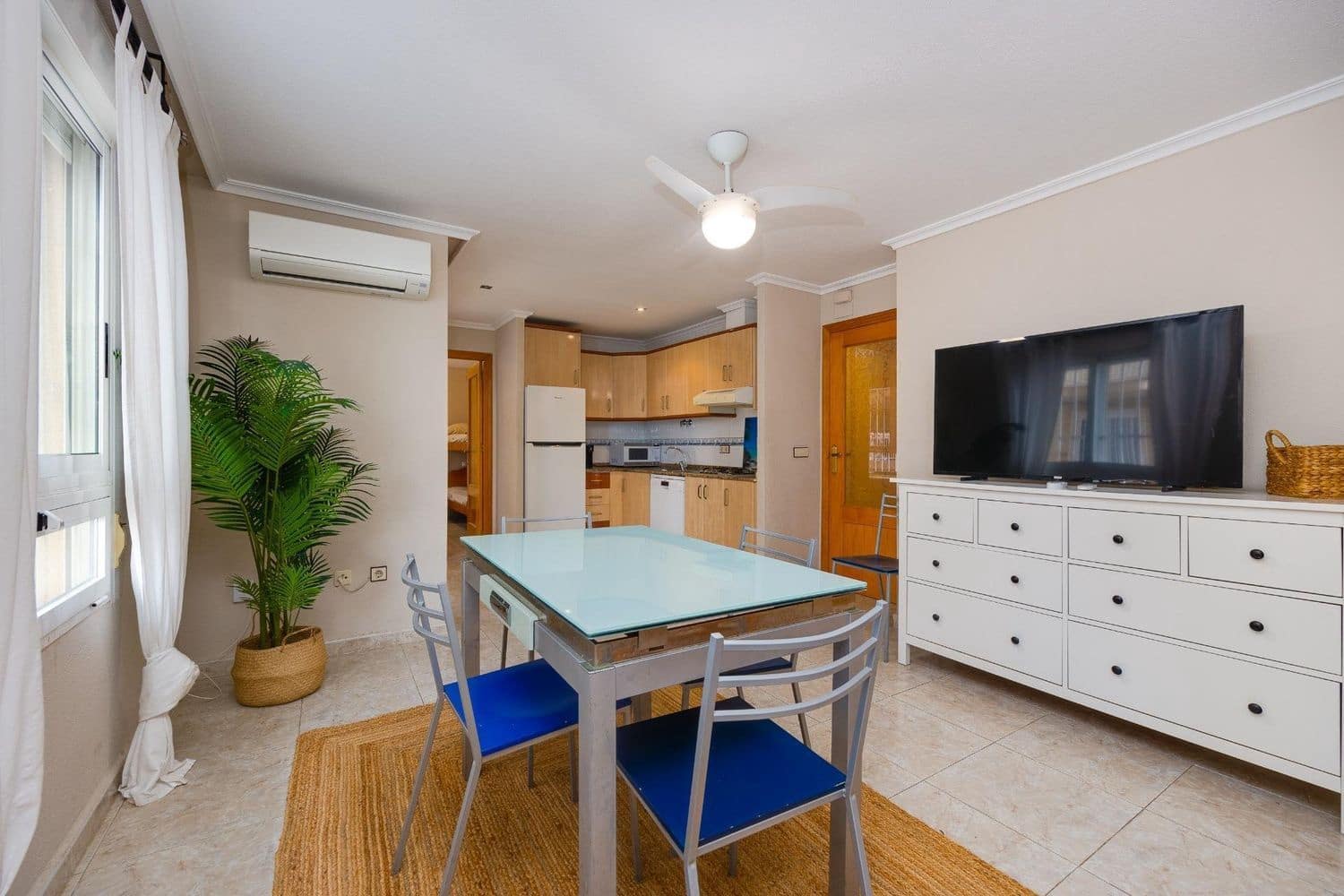 1 Zimmer Apartment zu verkaufen in Torrevieja mit Garage - 120.000 € (Ref: 9533458)