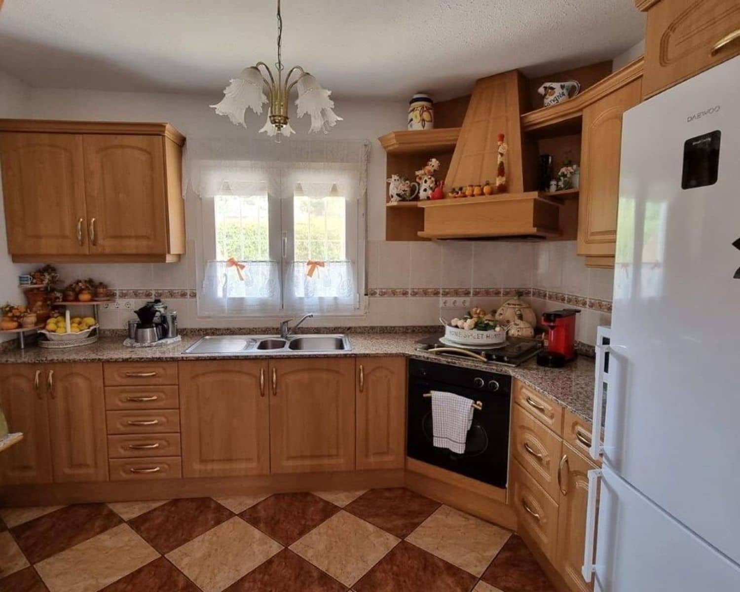 2 soveværelse Villa til salg i Tibi med swimmingpool garage - € 259.900 (Ref: 9533459)