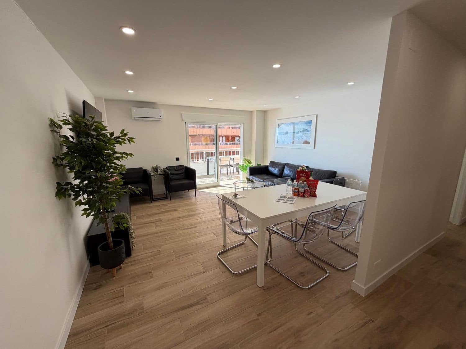 3 Zimmer Apartment zu verkaufen in Torrevieja mit Pool Garage - 289.000 € (Ref: 9535475)