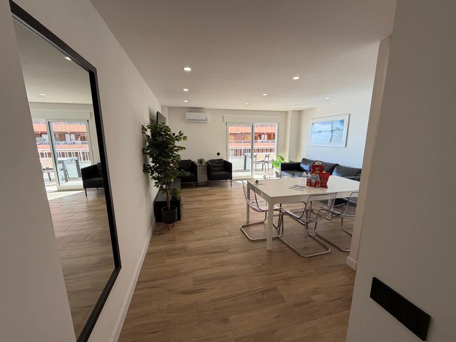 3 Zimmer Apartment zu verkaufen in Torrevieja mit Pool Garage - 289.000 € (Ref: 9535475)