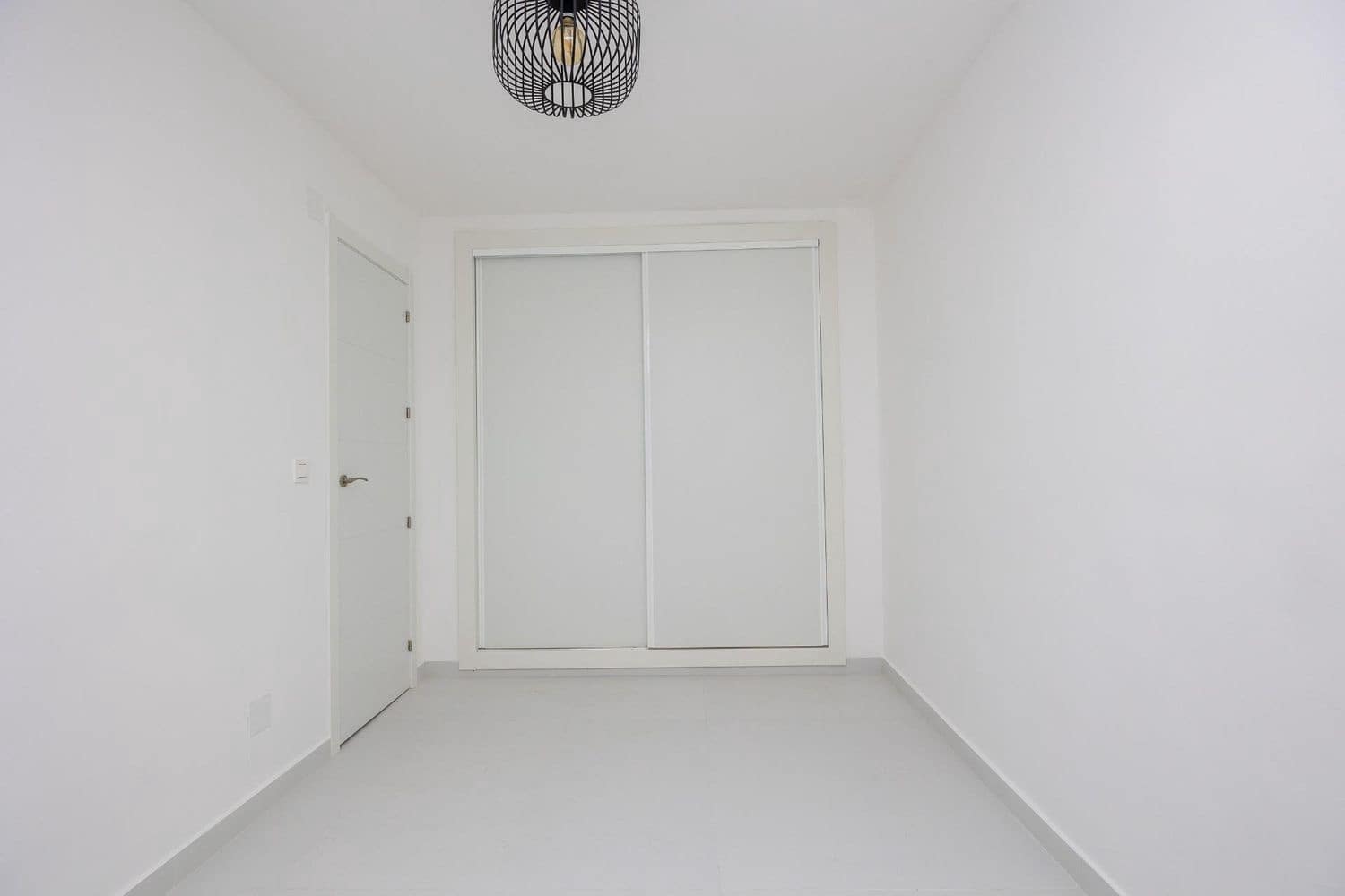 3 Zimmer Apartment zu verkaufen in Torrevieja mit Garage - 259.000 € (Ref: 9535476)