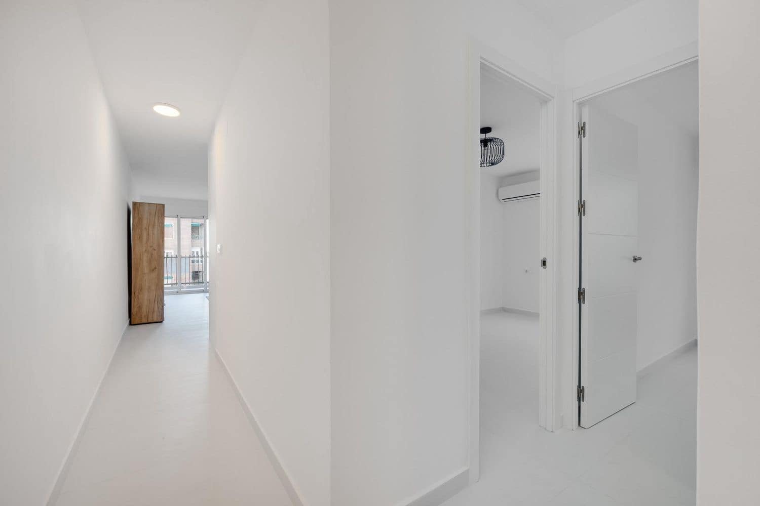 3 Zimmer Apartment zu verkaufen in Torrevieja mit Garage - 259.000 € (Ref: 9535476)