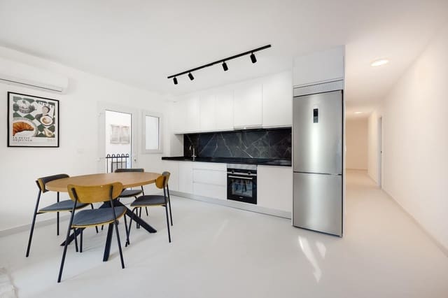 3 Zimmer Apartment zu verkaufen in Playa del Acequión, Torrevieja mit Garage - 259.000 € (Ref: 9535476)