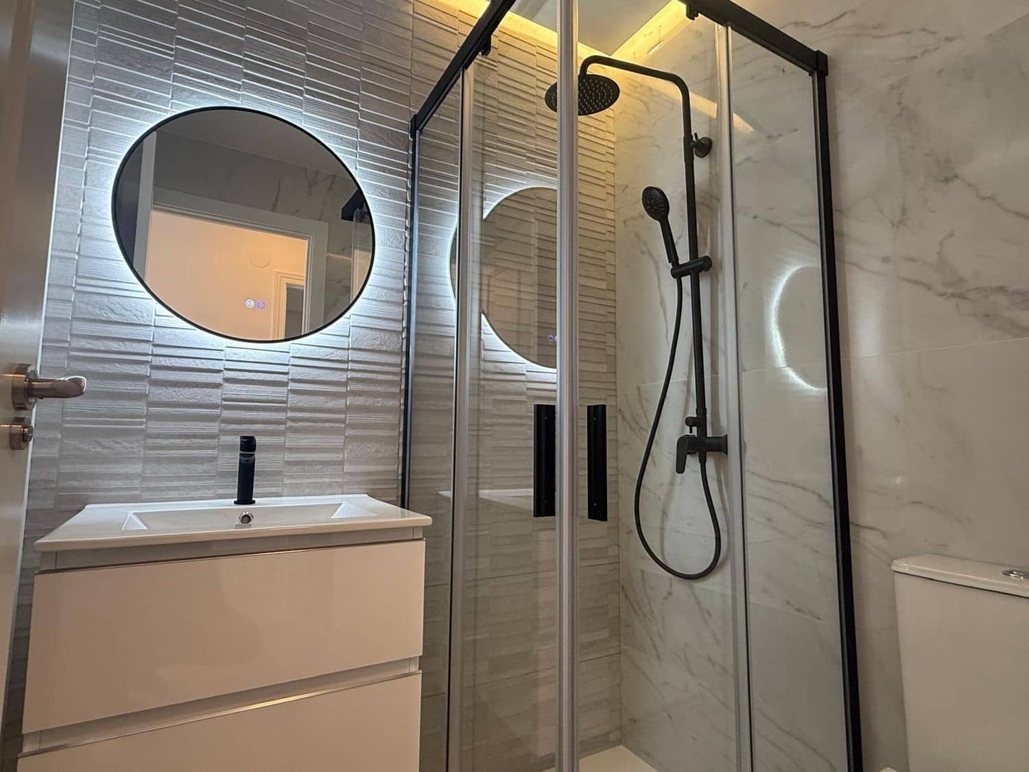 Apartamento de 2 habitaciones en Aguas Nuevas en venta con piscina garaje - 199.800 € (Ref: 9536619)