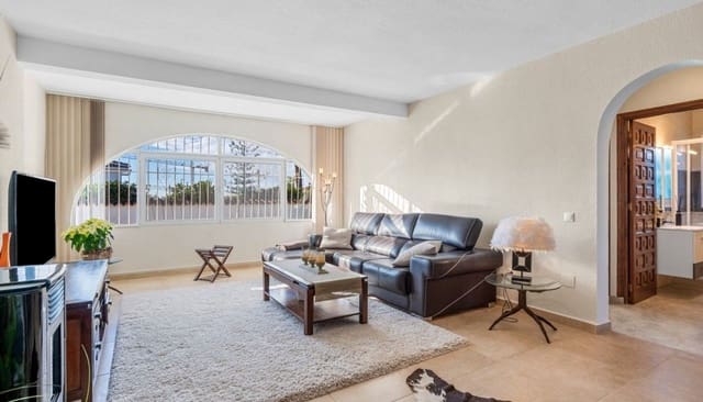 3 camera da letto Villa in vendita in Ciudad Quesada, Rojales con piscina garage - 445.000 € (Rif: 9536621)