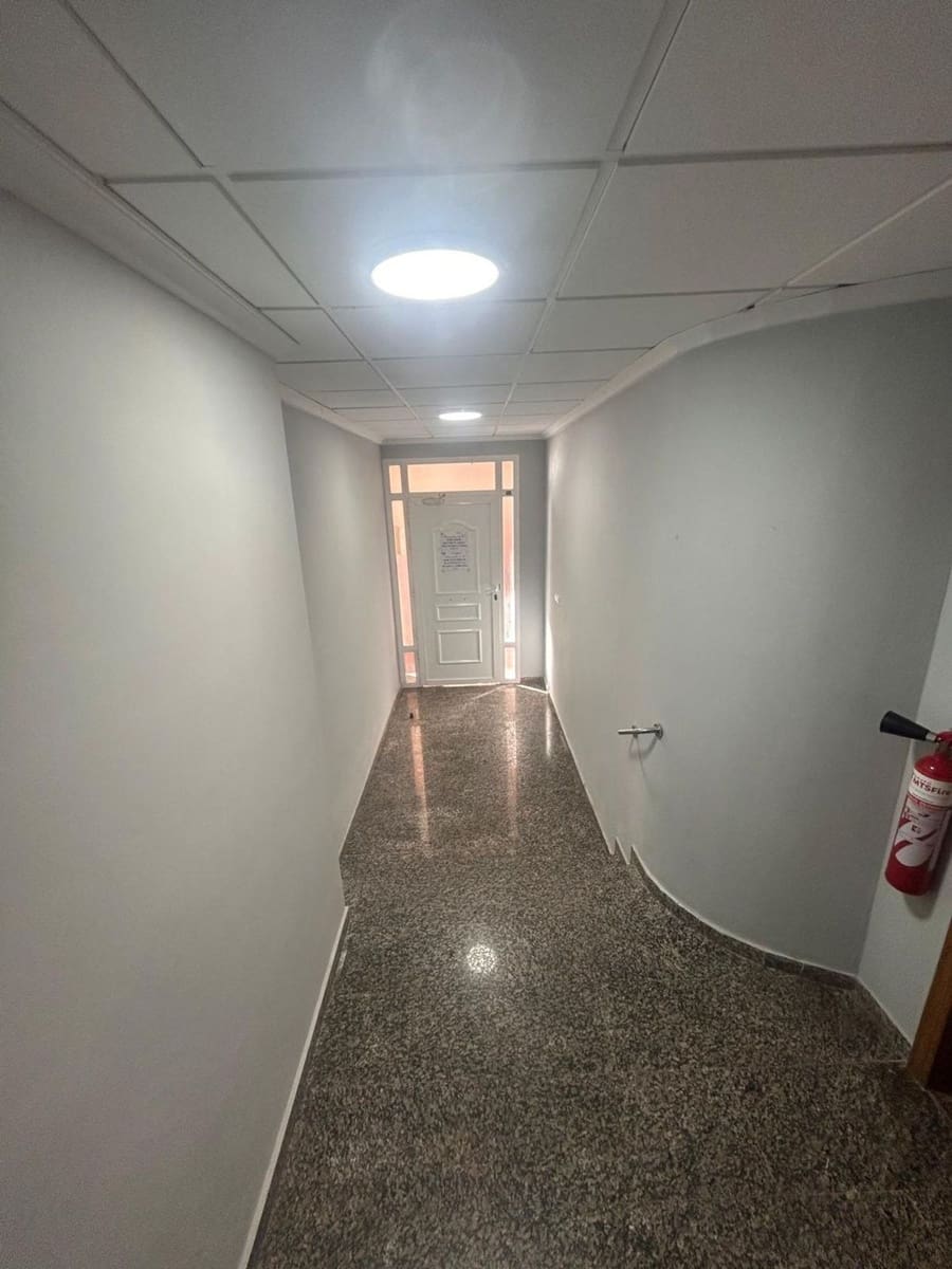 2 Zimmer Apartment zu verkaufen in Torrevieja mit Garage - 209.900 € (Ref: 9554391)