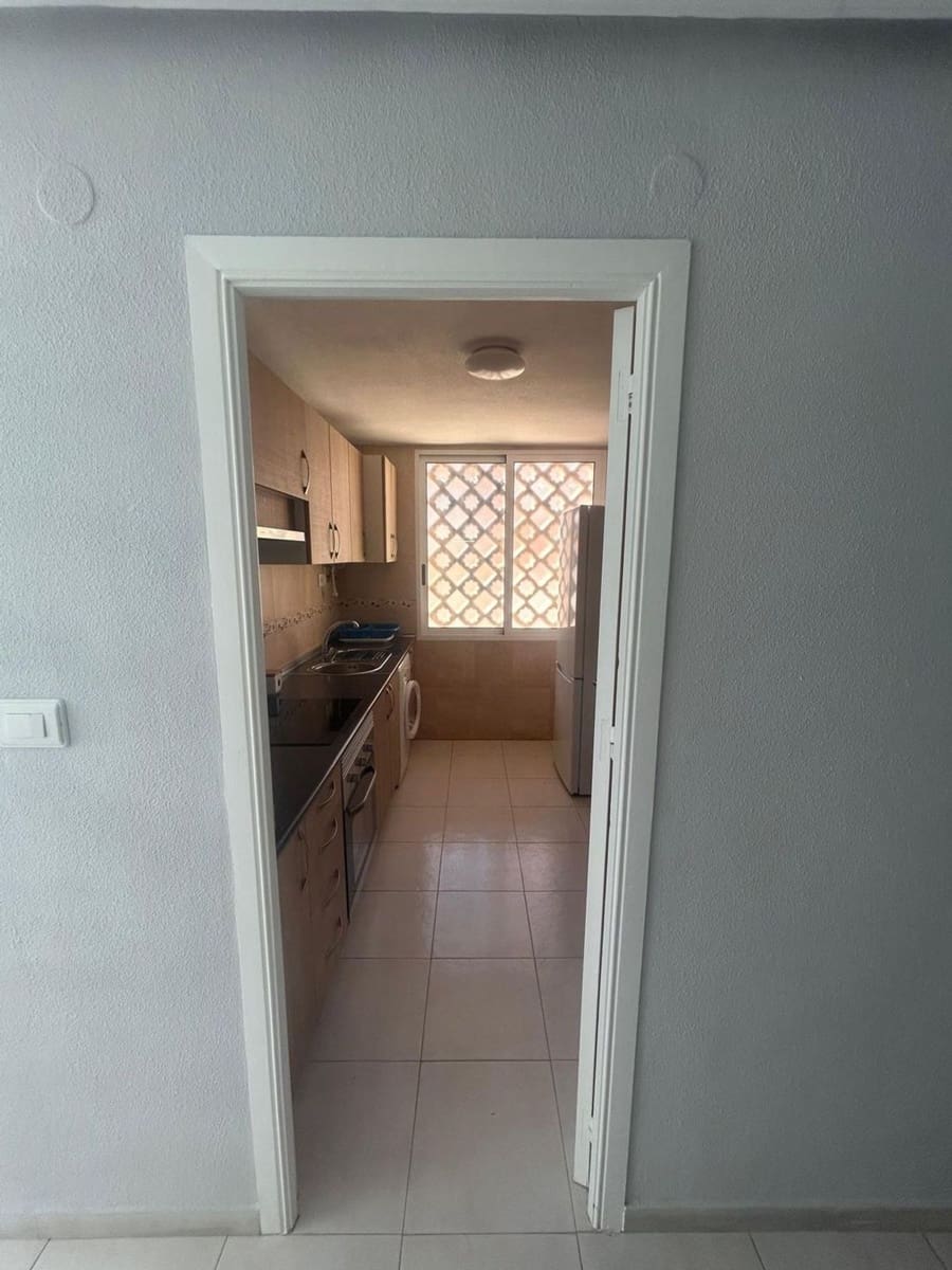 2 Zimmer Apartment zu verkaufen in Torrevieja mit Garage - 209.900 € (Ref: 9554391)