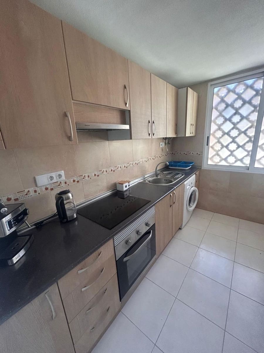 2 Zimmer Apartment zu verkaufen in Torrevieja mit Garage - 209.900 € (Ref: 9554391)