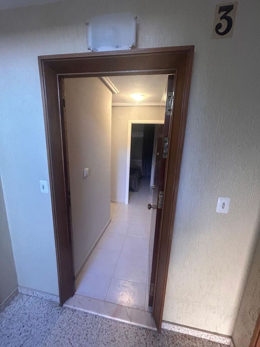2 Zimmer Apartment zu verkaufen in Torrevieja mit Garage - 209.900 € (Ref: 9554391)