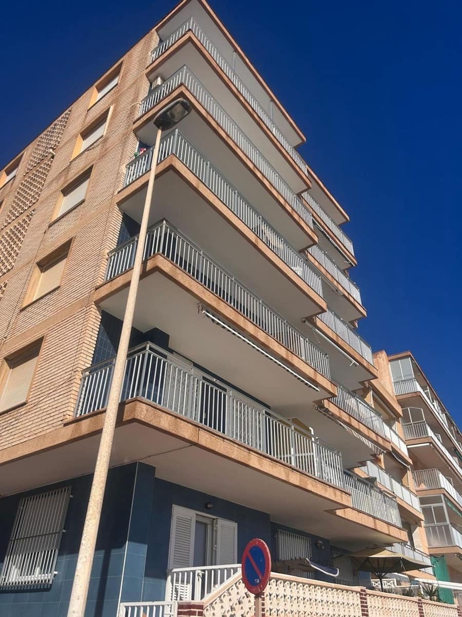 2 Zimmer Apartment zu verkaufen in Torrevieja mit Garage - 209.900 € (Ref: 9554391)