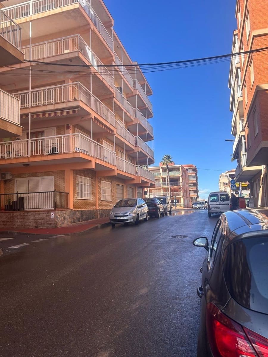 2 Zimmer Apartment zu verkaufen in Torrevieja mit Garage - 209.900 € (Ref: 9554391)