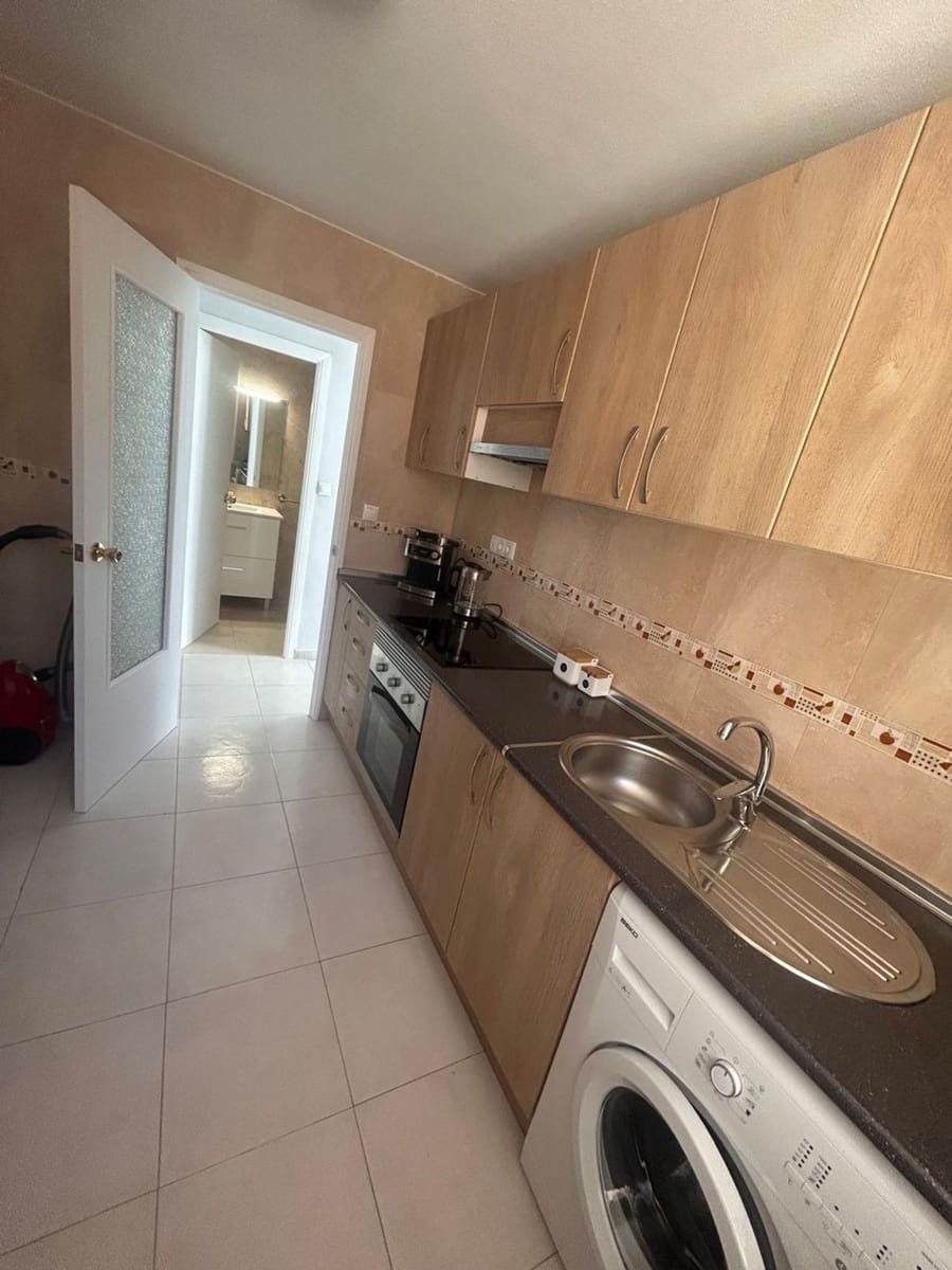 2 Zimmer Apartment zu verkaufen in Torrevieja mit Garage - 209.900 € (Ref: 9554391)