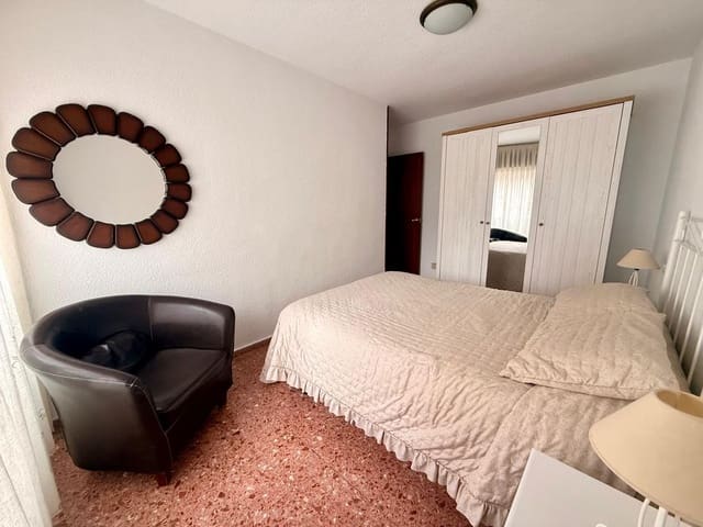 3 soveværelse Lejlighed til leje i Carolinas Bajas, Alicante by med garage - € 1.150 (Ref: 9557474)