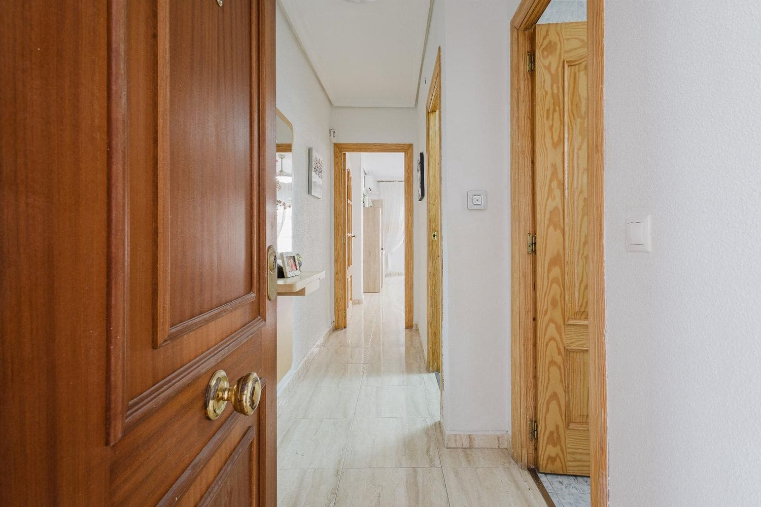 2 Zimmer Apartment zu verkaufen in Torrevieja mit Garage - 159.990 € (Ref: 9558447)