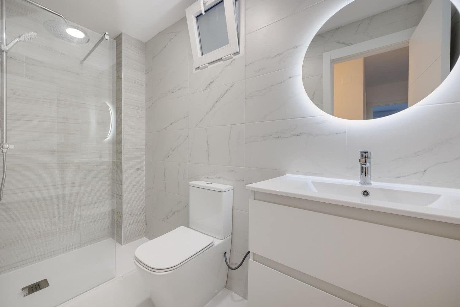 3 Zimmer Apartment zu verkaufen in Torrevieja mit Garage - 259.000 € (Ref: 9561370)