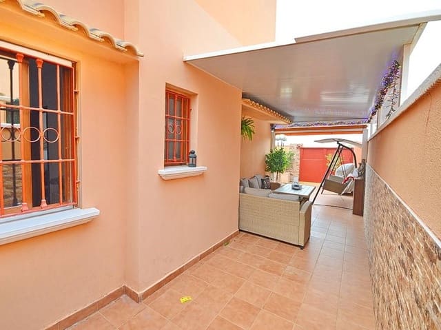 2 soveværelse Lejlighed til salg i Aguas Nuevas, Torrevieja med swimmingpool garage - € 197.000 (Ref: 9564237)