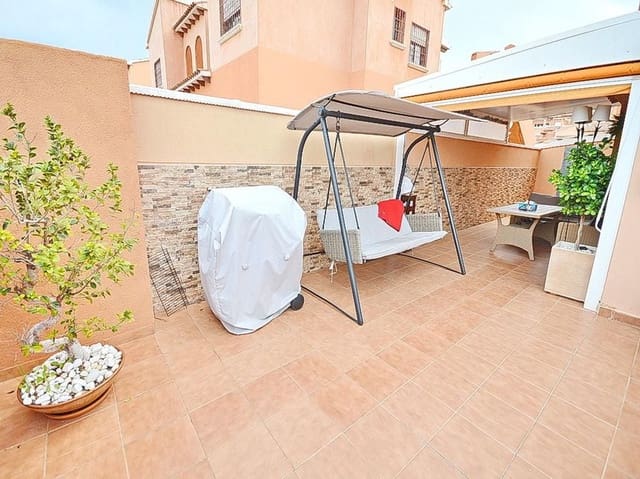 2 soveværelse Lejlighed til salg i Aguas Nuevas, Torrevieja med swimmingpool garage - € 197.000 (Ref: 9564237)