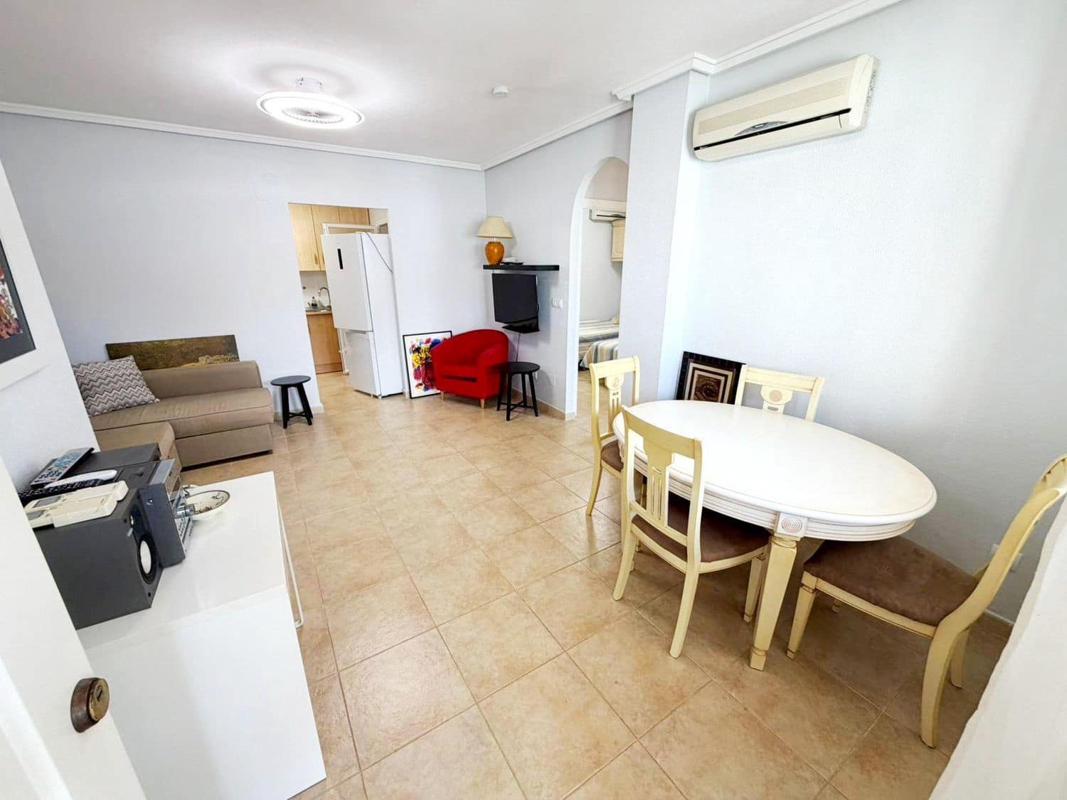 Apartamento de 2 habitaciones en Aguas Nuevas en venta con piscina garaje - 181.000 € (Ref: 9564238)