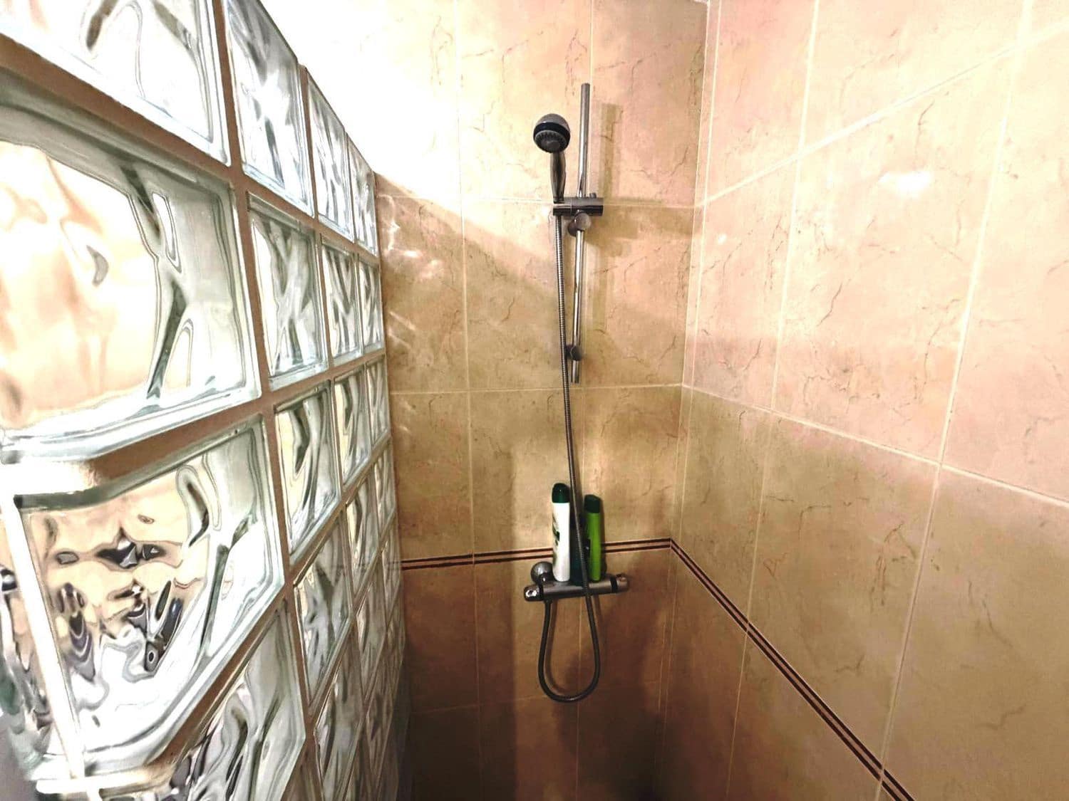 Apartamento de 2 habitaciones en Aguas Nuevas en venta con piscina garaje - 181.000 € (Ref: 9564238)