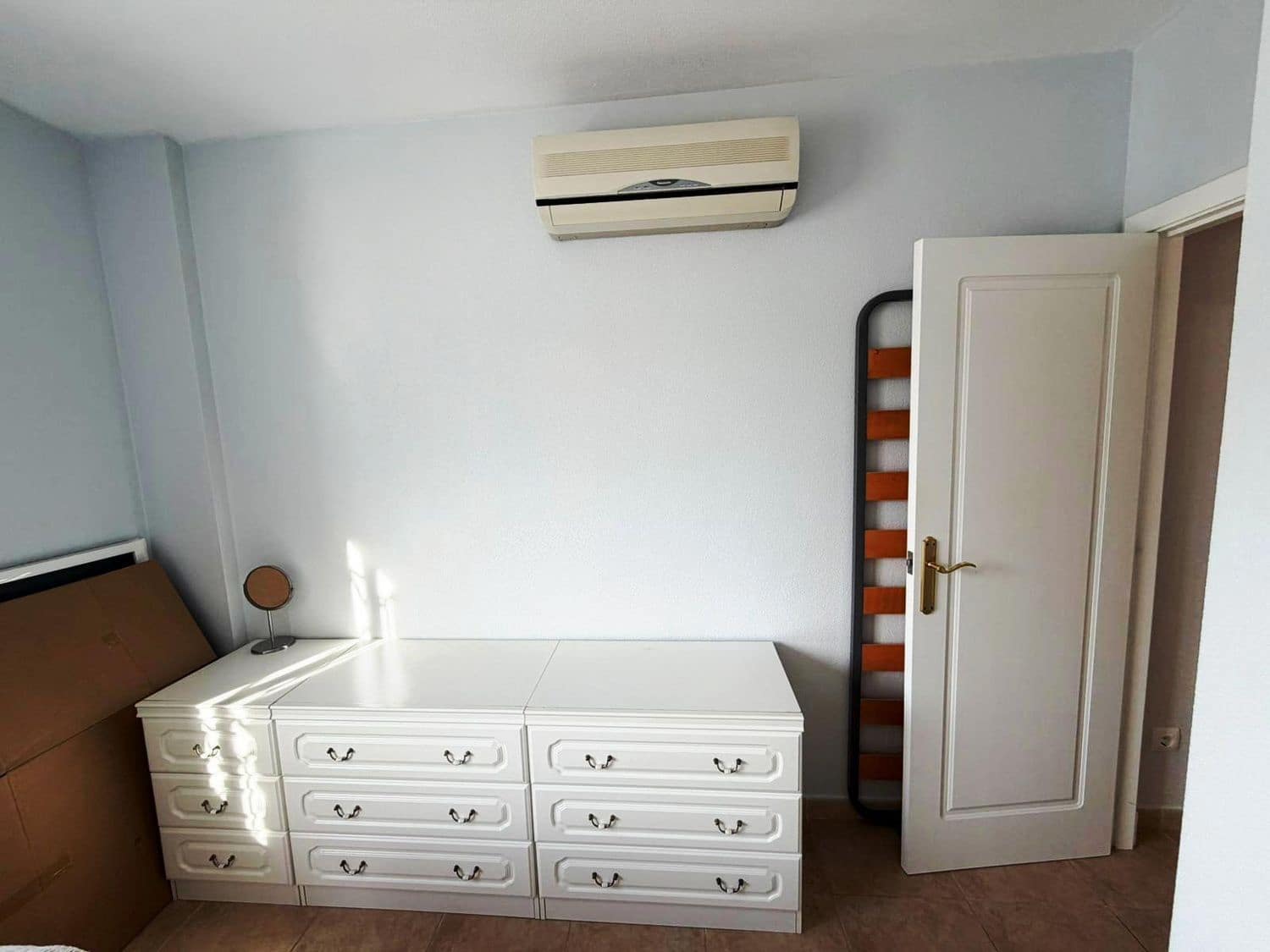 Apartamento de 2 habitaciones en Aguas Nuevas en venta con piscina garaje - 181.000 € (Ref: 9564238)