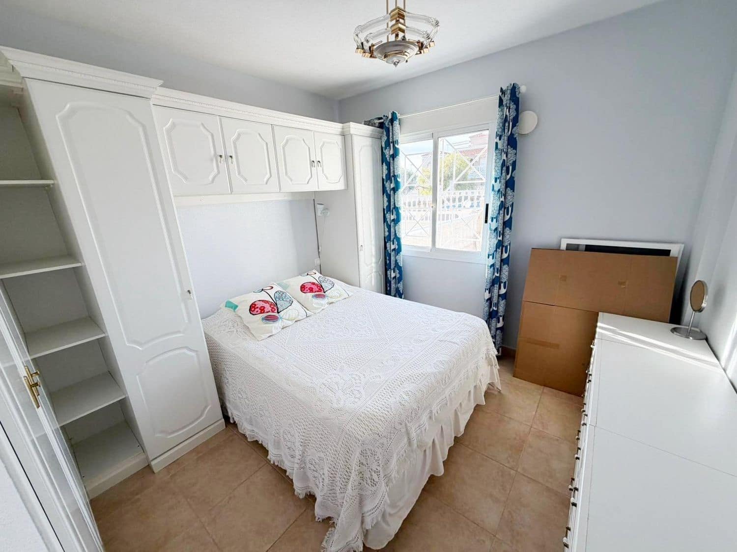 Apartamento de 2 habitaciones en Aguas Nuevas en venta con piscina garaje - 181.000 € (Ref: 9564238)