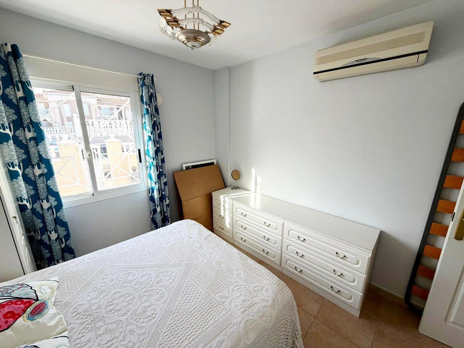 Apartamento de 2 habitaciones en Aguas Nuevas en venta con piscina garaje - 181.000 € (Ref: 9564238)