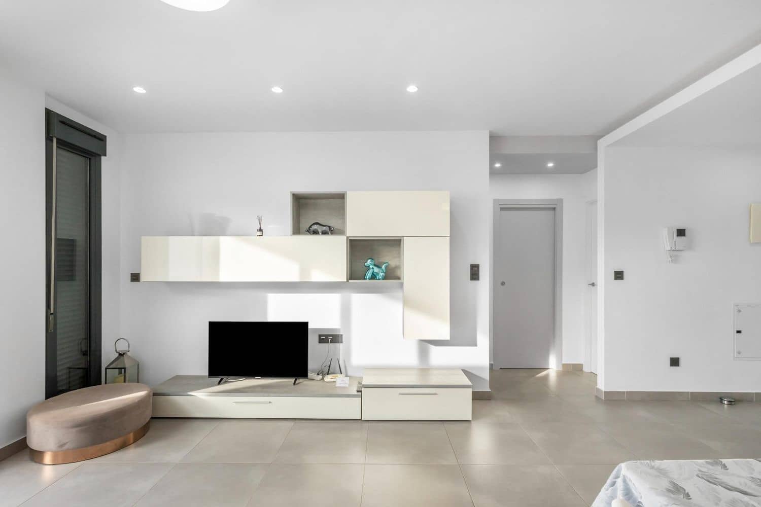 2 soveværelse Lejlighed til salg i Torrevieja med swimmingpool garage - € 289.900 (Ref: 9564239)