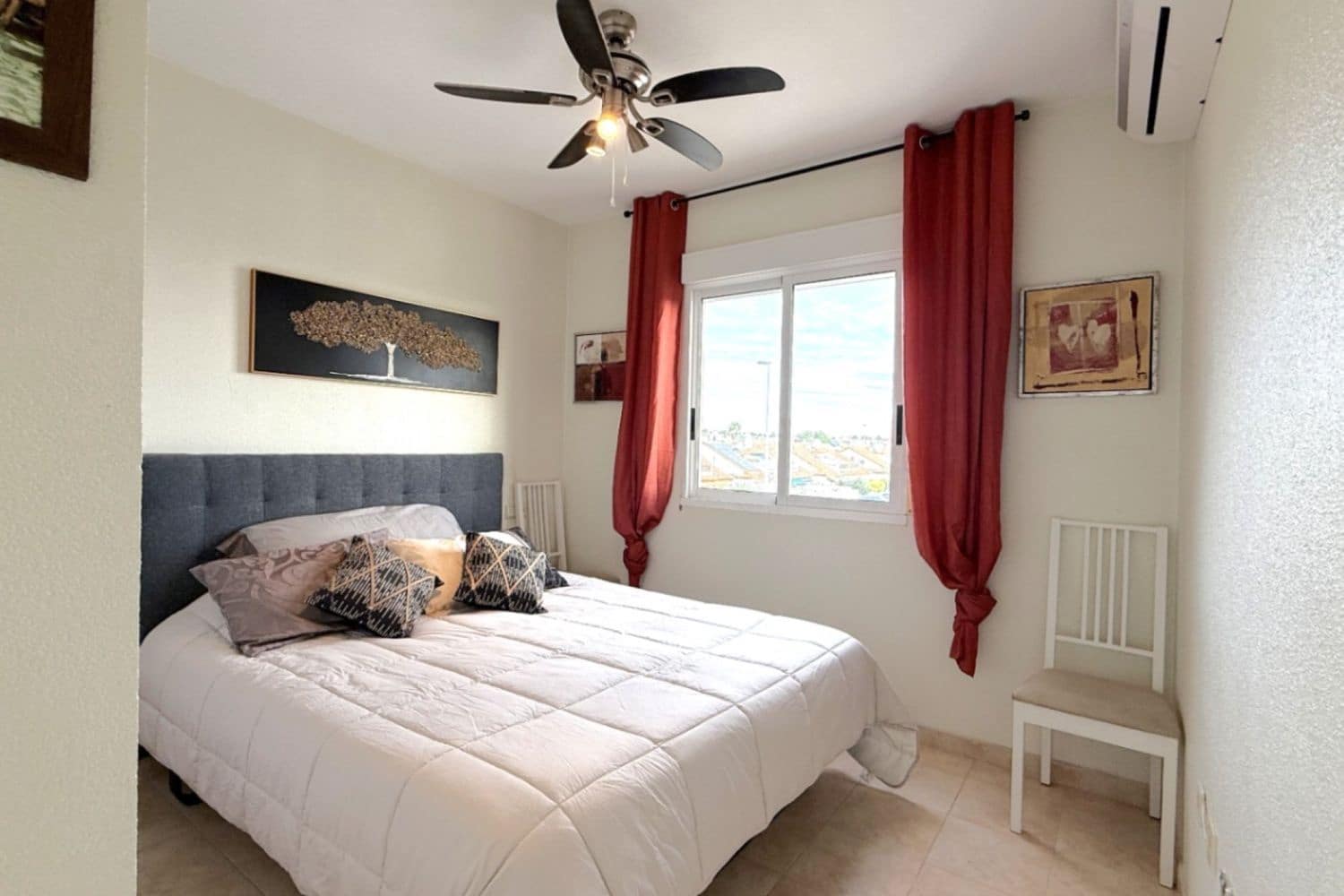 3 soveværelse Lejlighed til salg i La Zenia med swimmingpool garage - € 199.900 (Ref: 9570351)