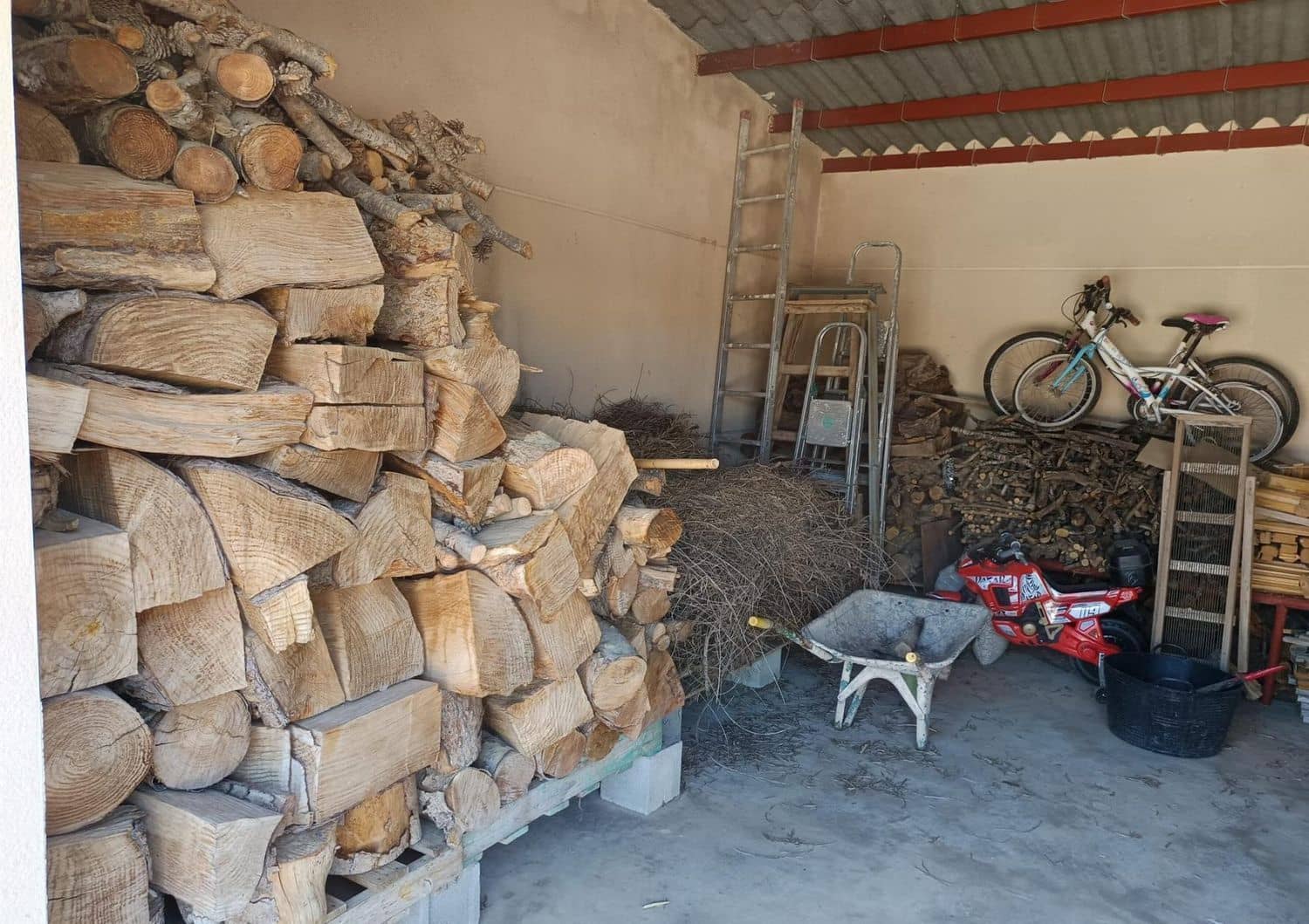 4 quarto Quinta/Casa Rural para venda em Orihuela com piscina garagem - 260 000 € (Ref: 9581471)