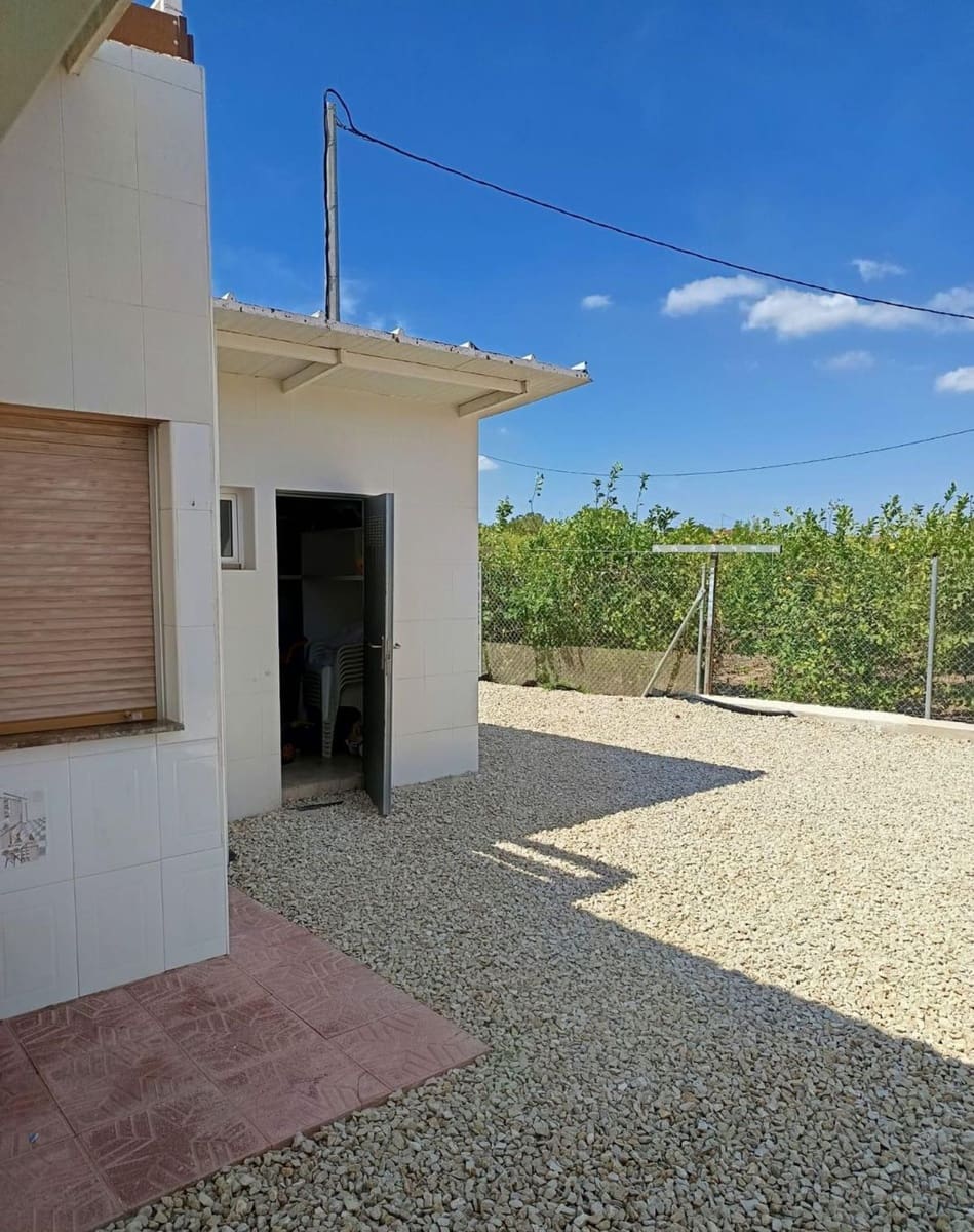 4 quarto Quinta/Casa Rural para venda em Orihuela com piscina garagem - 260 000 € (Ref: 9581471)