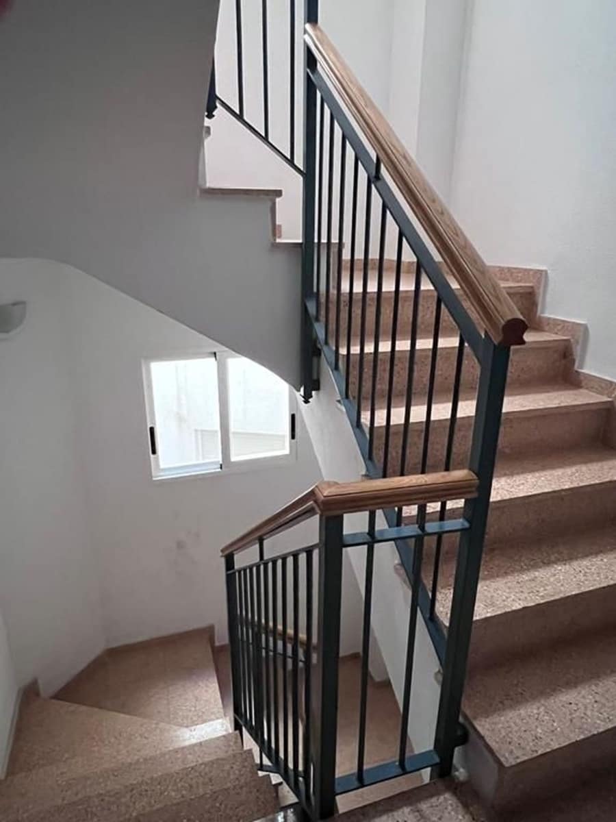 2 quarto Apartamento para venda em Torrevieja com garagem - 139 000 € (Ref: 9585886)