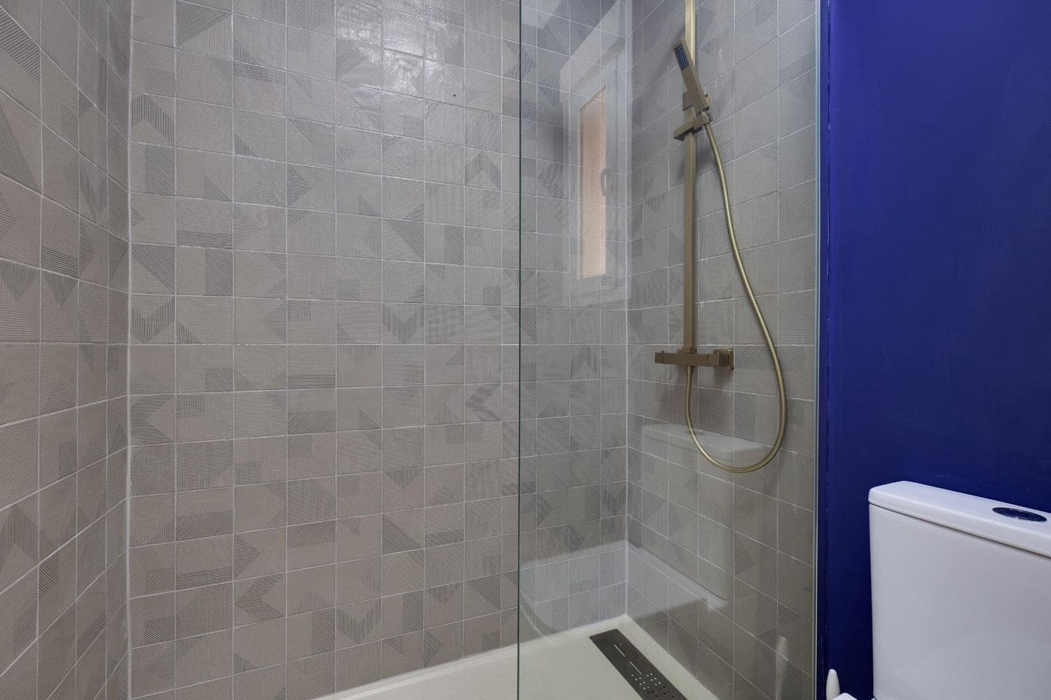 3 sypialnia Willa na sprzedaż w Miasto Alicante / Alacant z basenem garażem - 275 000 € (Ref: 9585887)