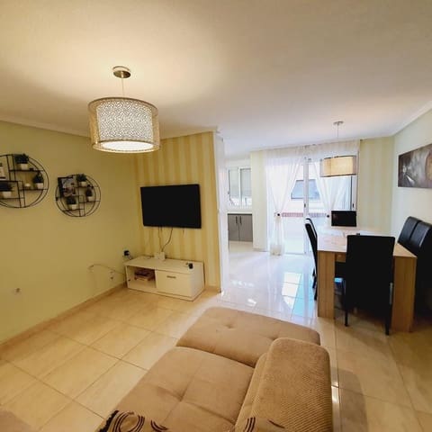3 quarto Apartamento para venda em Las Piscinas Naturales, Torrevieja com garagem - 165 000 € (Ref: 9590584)