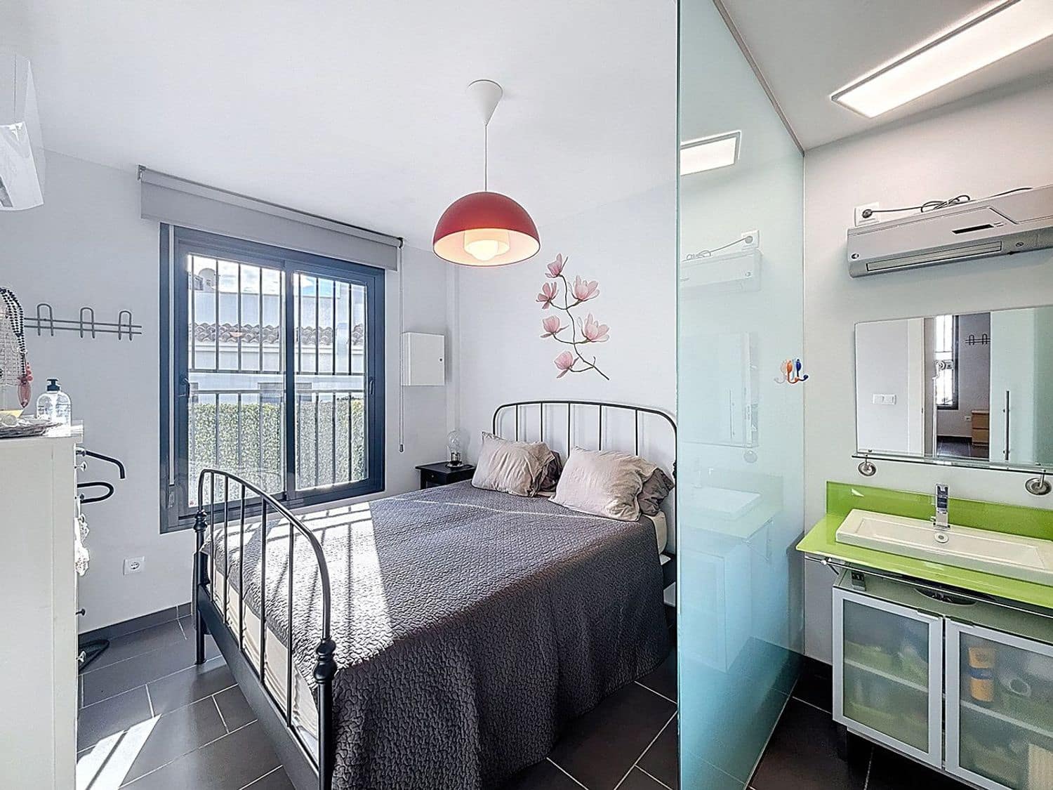 2 makuuhuone Omakotitalo myytävänä paikassa Orihuela mukana uima-altaan 
autotalli - 239 995 € (Ref: 9600881)