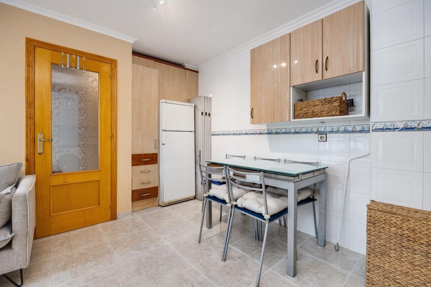 2 sovrum Lägenhet till salu i Torrevieja med garage - 140 000 € (Ref: 9607138)