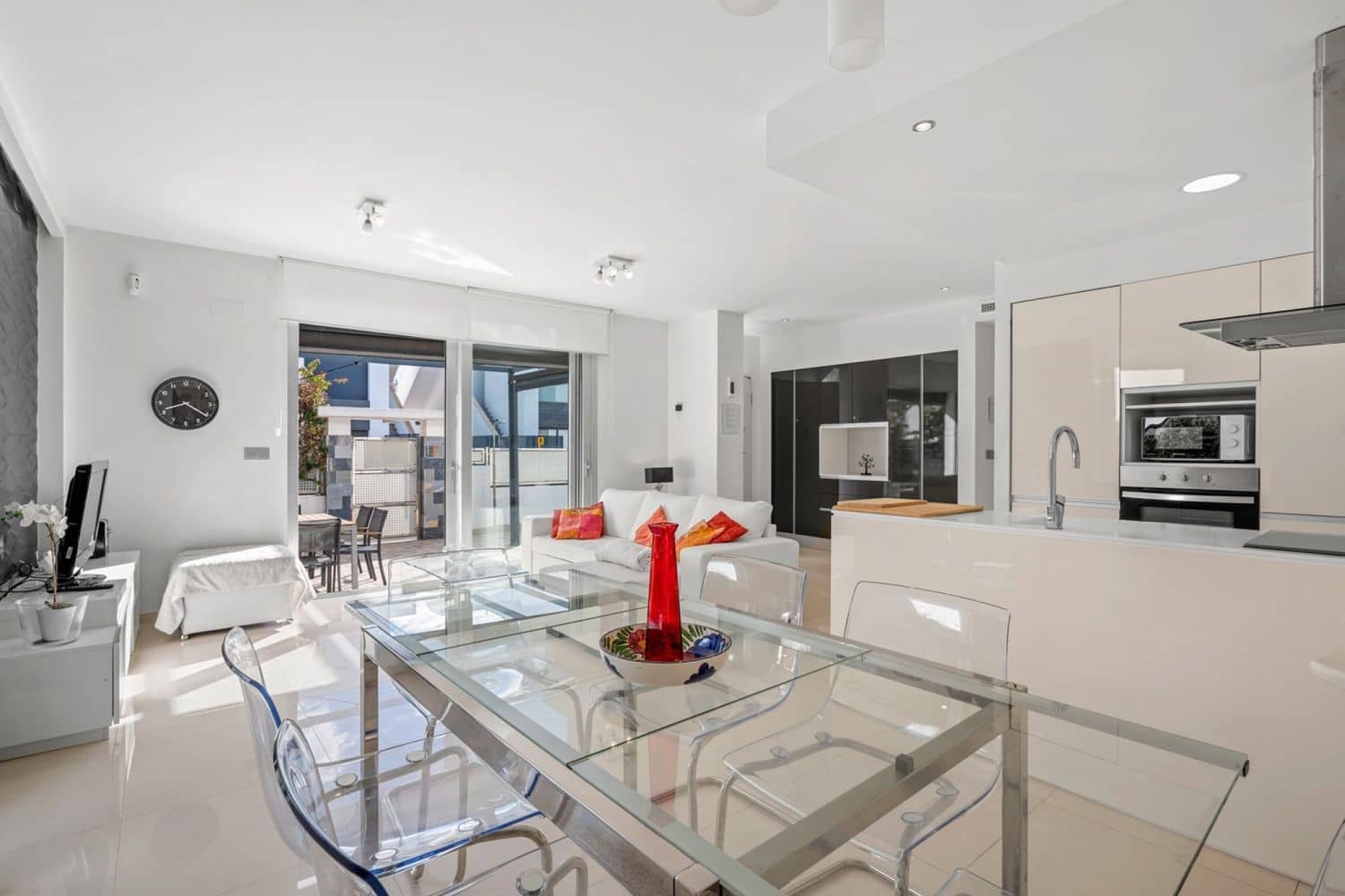 Chalet de 3 habitaciones en Rojales en venta con piscina garaje - 425.000 € (Ref: 9610757)