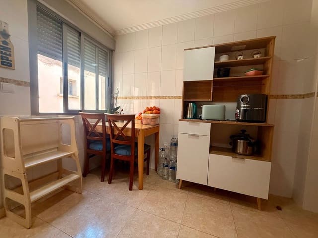 3 soveværelse Lejlighed til salg i Catral med garage - € 119.900 (Ref: 9615148)