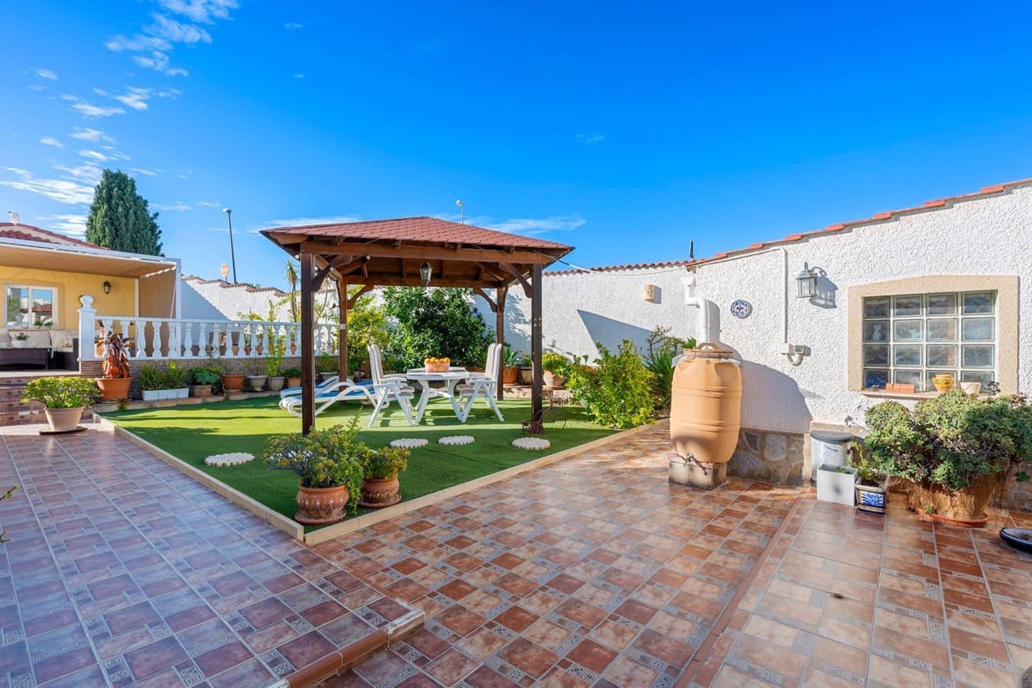 4 soveværelse Villa til salg i Ciudad Quesada med swimmingpool garage - € 449.500 (Ref: 9619010)