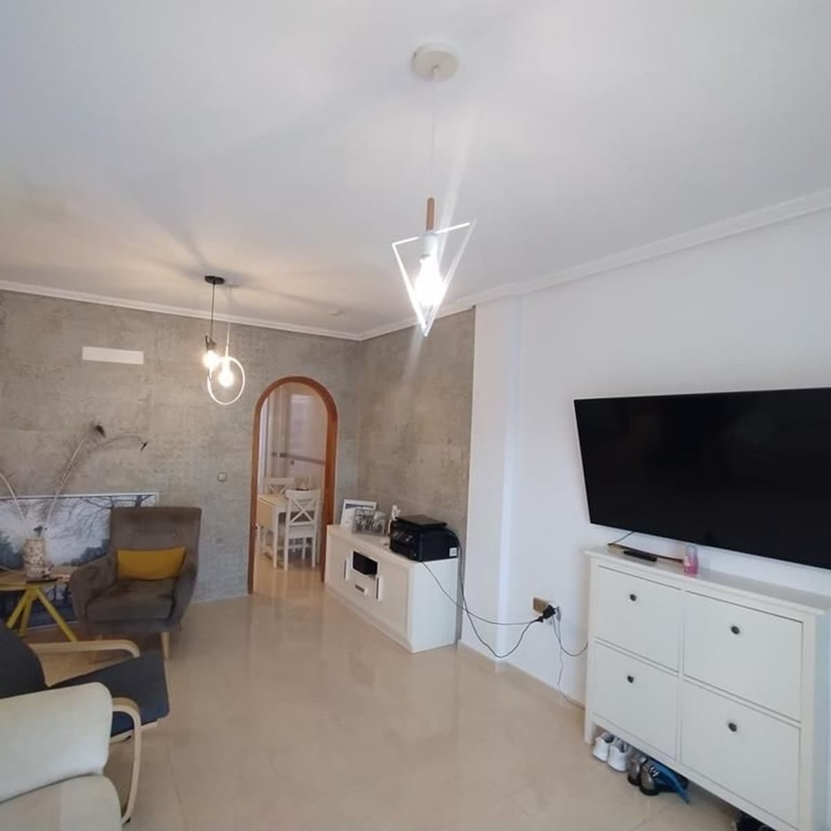 Apartamento de 2 habitaciones en Alicante / Alacant ciudad en venta con piscina garaje - 159.000 € (Ref: 9624325)
