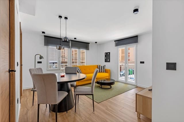 3 camera da letto Appartamento in vendita in Las Piscinas Naturales, Torrevieja con garage - 259.900 € (Rif: 9627052)