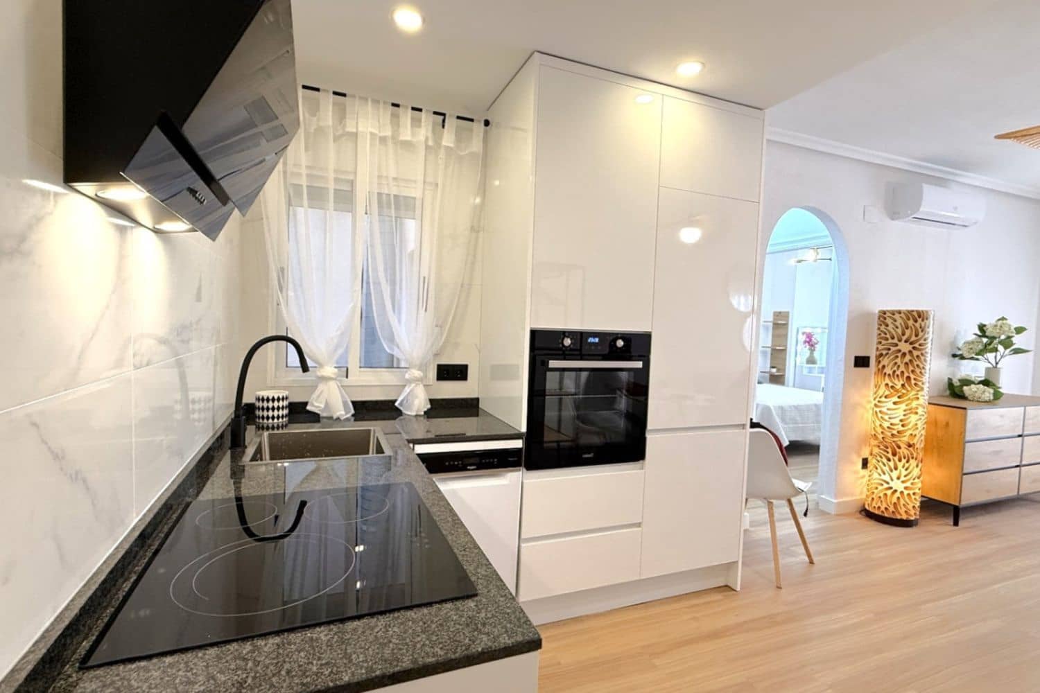 2 chambre Appartement à vendre à Torrevieja avec garage - 169 000 € (Ref: 9639923)