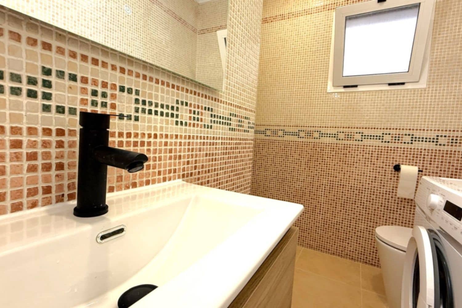 2 chambre Appartement à vendre à Torrevieja avec garage - 169 000 € (Ref: 9639923)